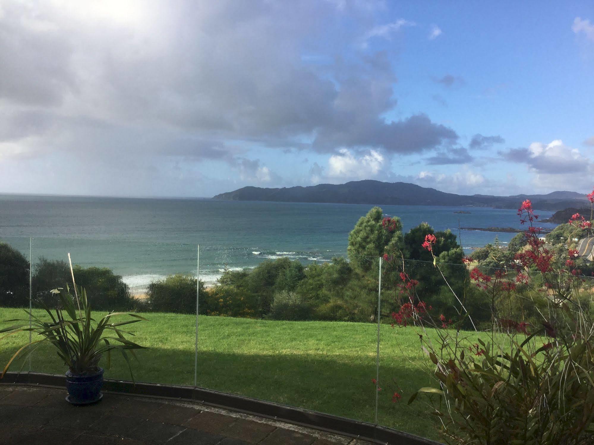 Carneval Ocean View Bed and Breakfast Taipa Eksteriør billede