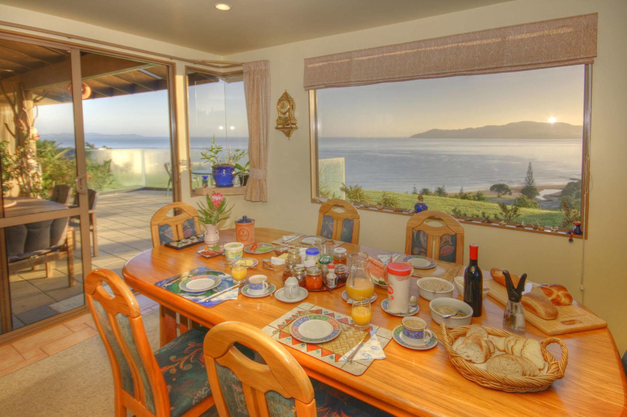Carneval Ocean View Bed and Breakfast Taipa Eksteriør billede